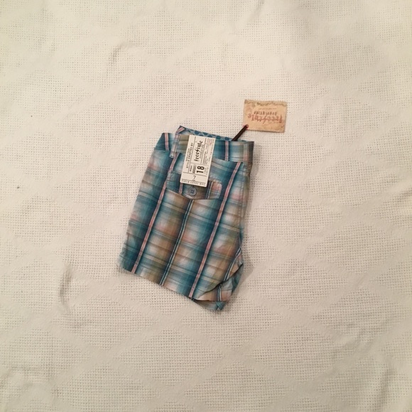 FREESTYLE BRAND PLAID SHORTS - Picture 10 of 11